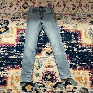 Aeropostale High rise Jeggings. 23.